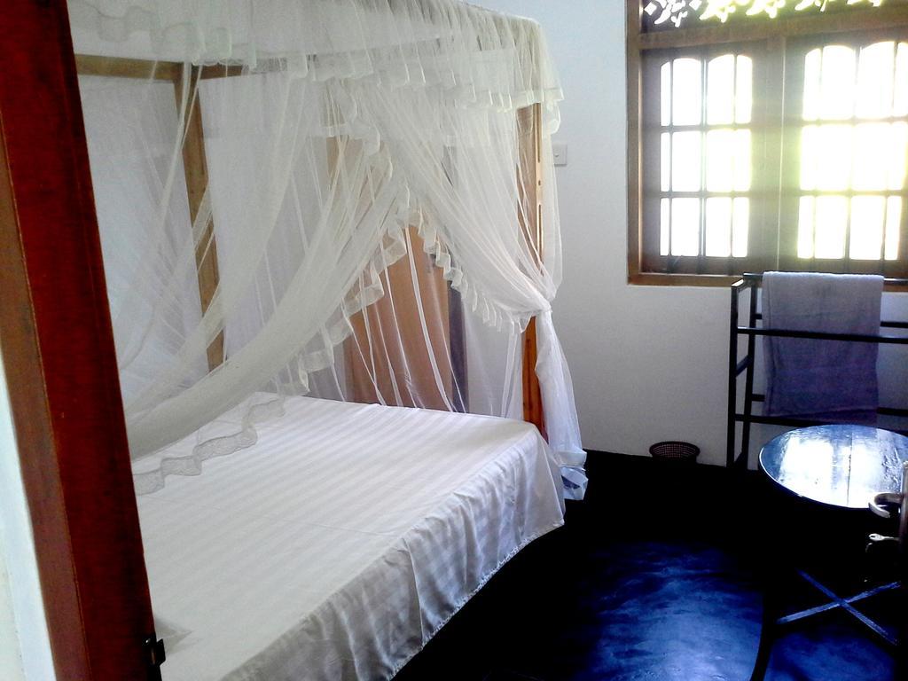 Sunstyle Mirissa Guest House Bilik gambar
